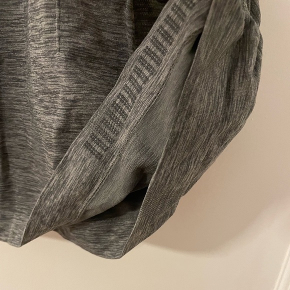 Athleta Momentum Seamless Tee - Picture 8 of 12